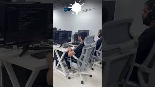 The Classic Showdown: QA vs Developer 🤝