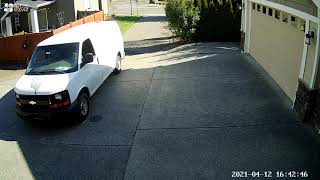 OnTrac Delivery threw package on driveway, damaged what's inside