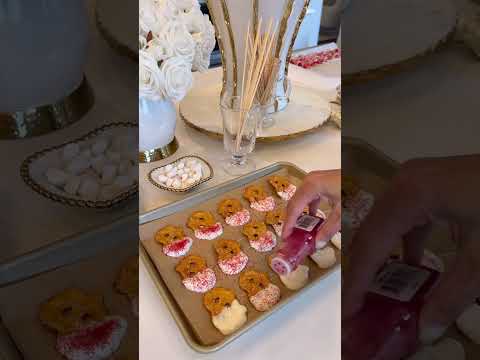 Christmas Themed Sweet Treat Board