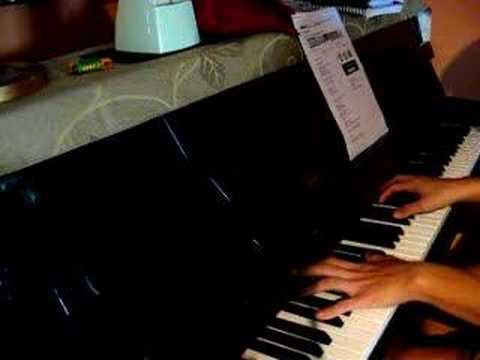 Tachi plays and sings Spitz's Kaede on the Piano! :)
