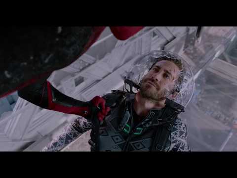 Spider-Man: Far From Home (2019) - Spider-Man vs. Mysterio Scene (IMAX)