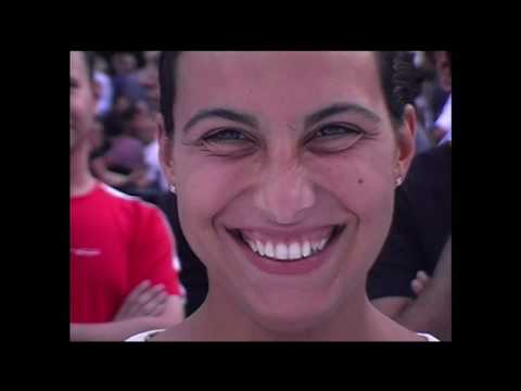 Occhi di-visi Occhi di-versi - EYES & FCES Of The World