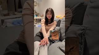 What They Talked About: Best Friends' Secrets Exposed