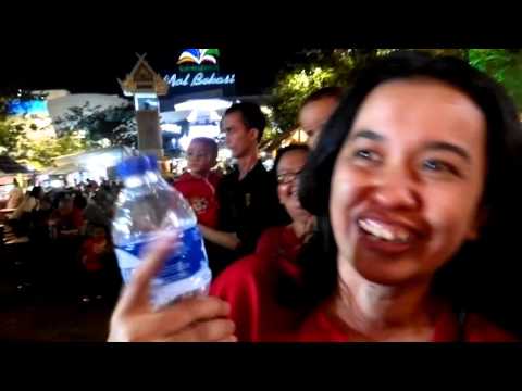 Adrian Nyanyi "Follow Me"  -  Sumarecon Mall Bekas