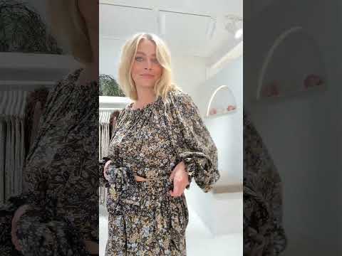 Bridie Styling the Noosa Long Sleeve Blouse & Safari Lounge Pants in Black Iris  #ootd #bohemian