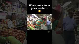 Jim Carrey’s Hilarious Grocery Store Scene – Classic Comedy Gold!