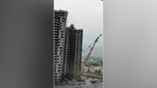 Cyclone Fani batters Odisha: Dramatic visuals | Economic Times