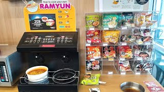 Self-cooking Ramen machine, beautiful hill view