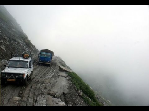 Breath Taking Roads Which Gives You Memorable & Adventurous Travel In Your Life