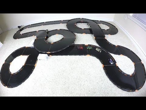 Anki Overdrive Race Time: Guardian, Big Bang, Nuke & Thermo on a mega track.