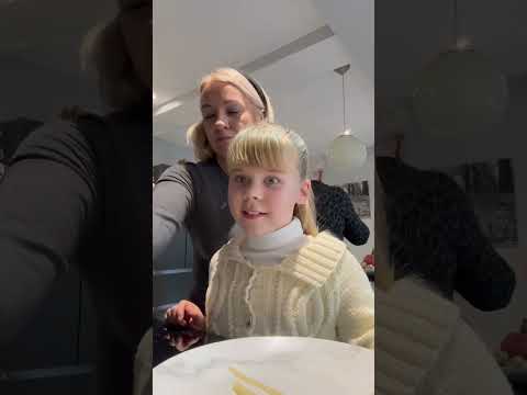 #halloween #spagetti #mummies #halloweenfoodideas #familyfun #halfterm #trickortreat #foodideas