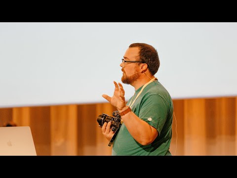 Swift & Fika 2018 – Daniel Kennett: Adventures In API Design