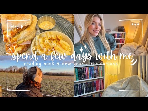 FIRST VLOG OF 2025 - Building my reading corner & new years resolutions | MOLLY MCFALL