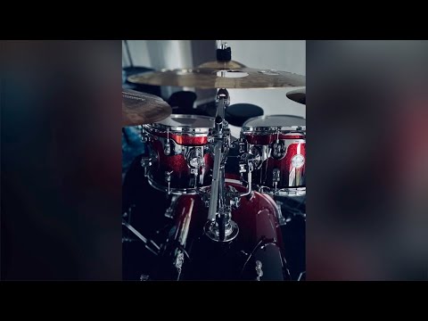 Regndans - 2 O'clock Project