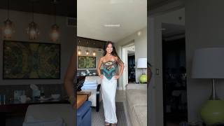 cleanest transition 🙌🏼 #explore #transition #ootd #summeroutfits #vacation #outfitinspo