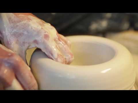 Ceramic Review: Masterclass with Jo Davies