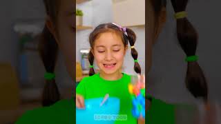 Oops! 😅 Let’s Learn to Eat Like a Pro! 🍴#smartkids #creativelearning
