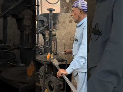 Waste glass into perfume bottles #manufacturing #recyling #shorts