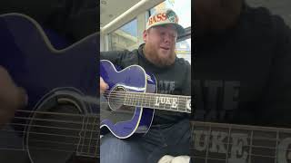 Luke Combs - 5 Leaf Clover (Acoustic Video)