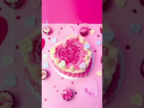 Lover’s range! Visit thecgalleries-cakes on Instagram 💞