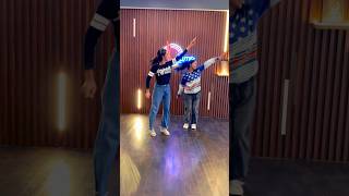 Munnala nanum varen | Bow Bow #trending #dance #bowbow #munnalananumvaren #shorts