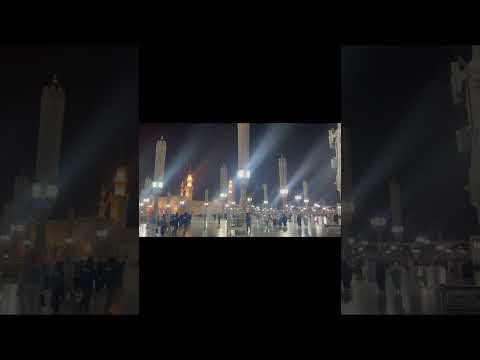 Madina chor aye hain dunya chor aye hain 🥺 #madina #mecca #viral #trendingshorts #allahuakbar