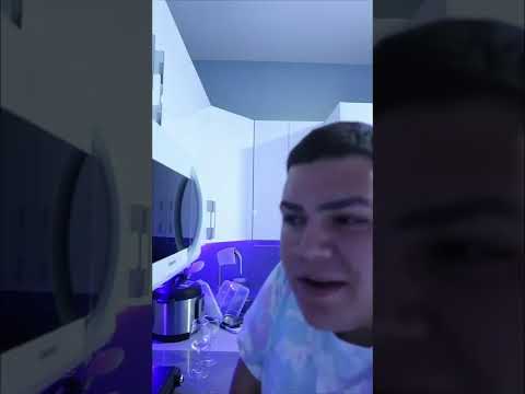 WINE GLASS AS A HOLOGRAM 😮😮 #fyp #viral #trending #victormg #hacks #tricks