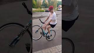 #fix #fixed #fixedgear #fixedgearbikes #fixedgearbike #fixedgearlife #fixedgearbicycle #bicycle