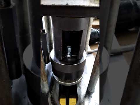 Use these 2 Tools To Make a Hydraulic Hose. Gates PC 707 Crimper