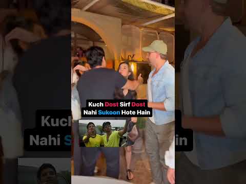 Hritik and Farhan spotted with the partners 💕#HrithikRoshan #FarhanAkhtar #ViralVideo #Bollywood #Re