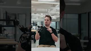 How does technology make clienteling easier for retailers?