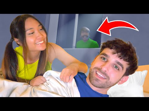 Surprising My Friends at a SLEEPOVER! (MELVIN COME BACK!)
