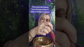 Third eye chakra sound clearing. Tibetan singing bowl #shorts s