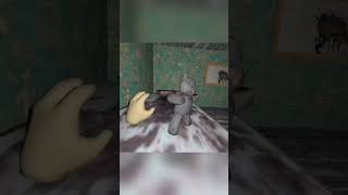 Home Alone BUT GRANNY? #granny #vrhorror #funny #homealone