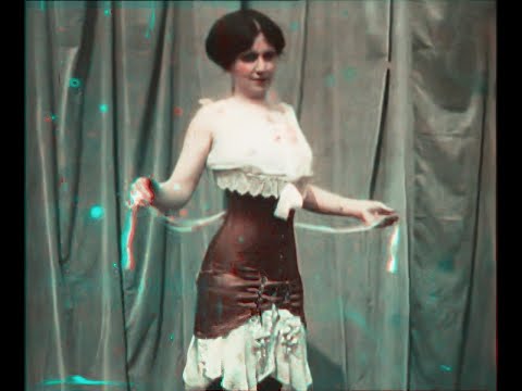 Newly Discovered Footage From "Kinemacolor Fashion Gazette"/ "Paris Fashions" (1913)