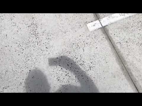 Why do concrete driveways and floor slabs crack and what you can do so that they don't crack