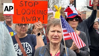 'What Trump is doing is psychotic': Protest held in North Carolina after ICE shooting
