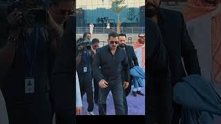 It was Salman Khan who saved Dharmendra #shorts #reels #viral #trending #bollywood