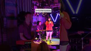 Pulling a Britney #comedyshorts #standupcomedian #comedy #standupfeaturing #standup