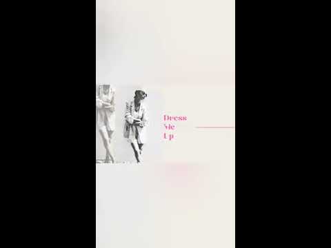 HOW TO STYLE A PLEATED MIDI SKIRT: WE CREATE 3 LOOKS WITH A PLEATED MIDI SKIRT.