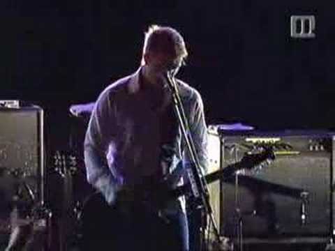 Queens of the Stone Age - Mexicola (Live)