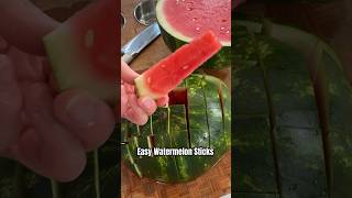 Quickest Way To Cut Watermelon 🍉 #Shorts #Watermelon #SummerHack #SummerFood