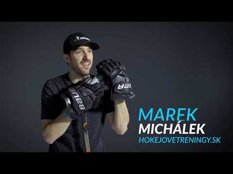 At home hockey stickhandling course with Rezztek®