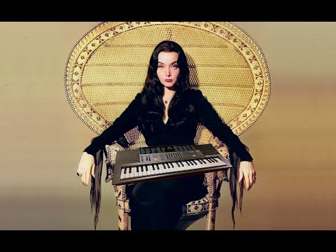 Morticia  by Pollywogs.  Yamaha PSS-380 Demo