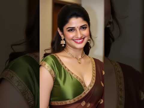 Traditional Glam Look 👑"#Shorts #TraditionalLook #IndianBeauty #SareeStyle #ai