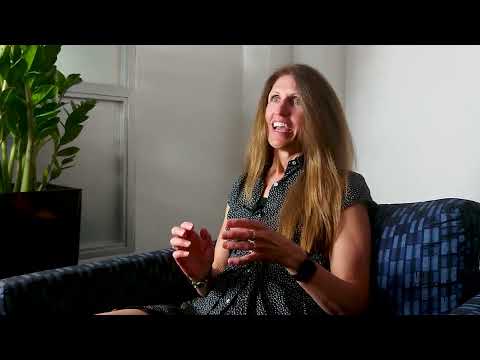 Expert Interview: Mary Ellen Murphy