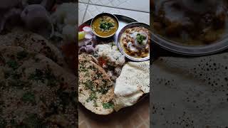 chhole kulcha thali #shorts #youtubeshorts  #food #dinnerideas #lunchideas #cholekulchechallenge
