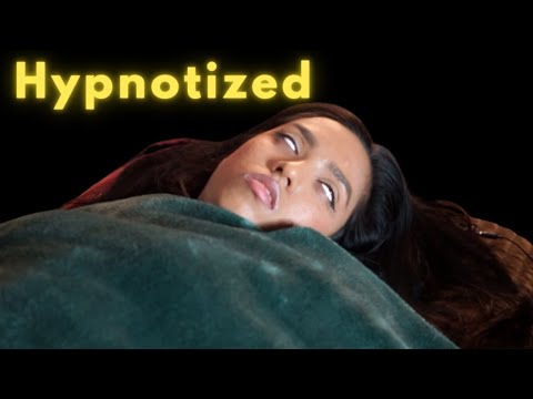I visited a psychic school and got hypnotized 😳