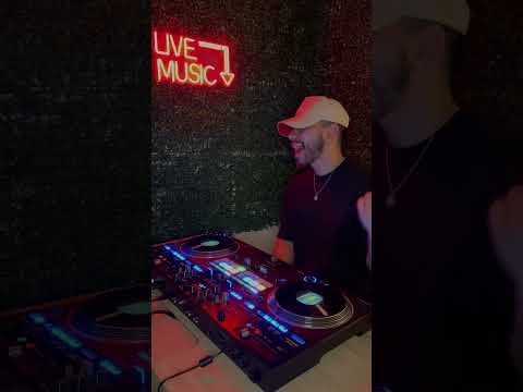 If bad bunny made a bachata hit 🕺 #dj #djmashup #badbunny #reggaeton #bachata
