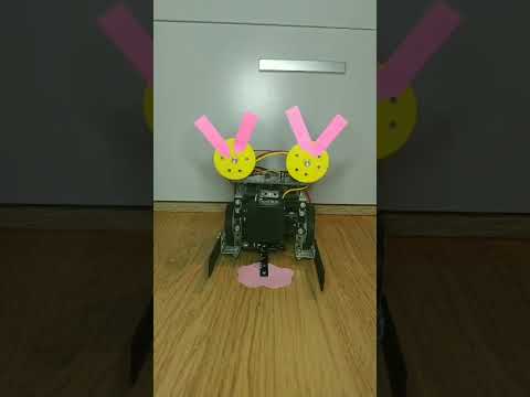 #thinklum #robotics #classes for kids. Join the #club to #learn how to build robots and program them